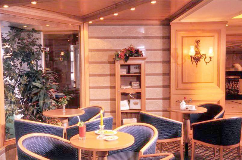 Grand Hotel Бейрут Экстерьер фото